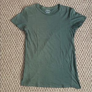 forest green tshirt